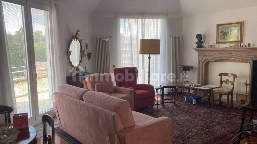 Attico via Maria Virginia Staurenghi , 37, Centro, Varese — foto 2 di 17
