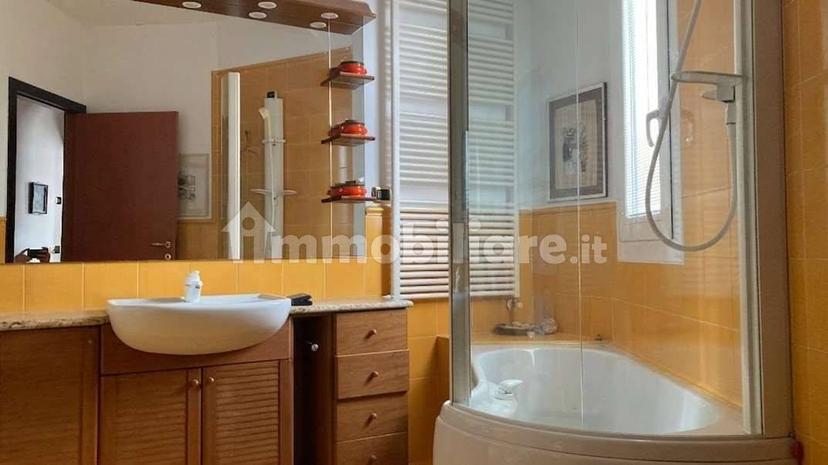 Attico via Maria Virginia Staurenghi , 37, Centro, Varese — foto 11 di 17