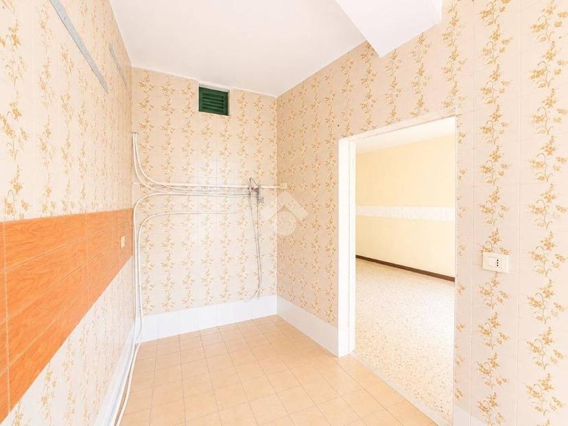 Trilocale corso umberto I A 770, Ficarazzi — foto 3 di 19