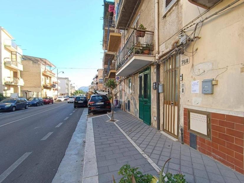 Trilocale corso umberto I A 770, Ficarazzi — foto 14 di 19