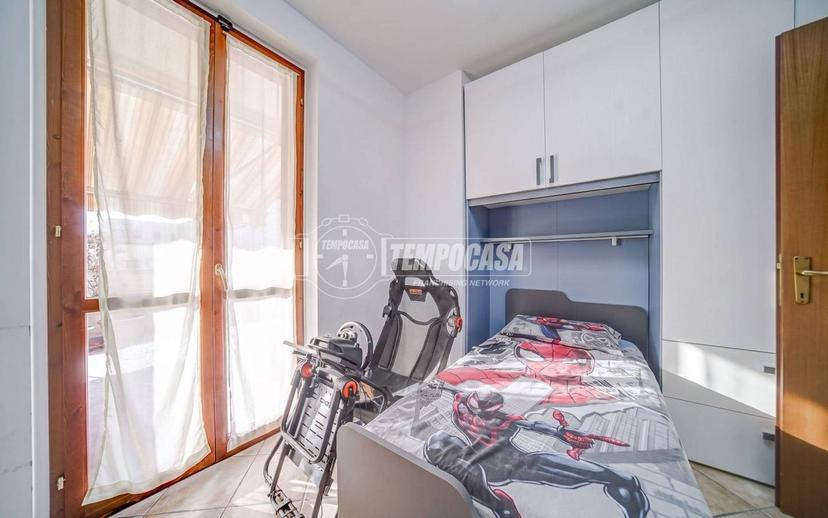Trilocale via Goffredo Mameli, Centro, Borgomanero — foto 13 di 21