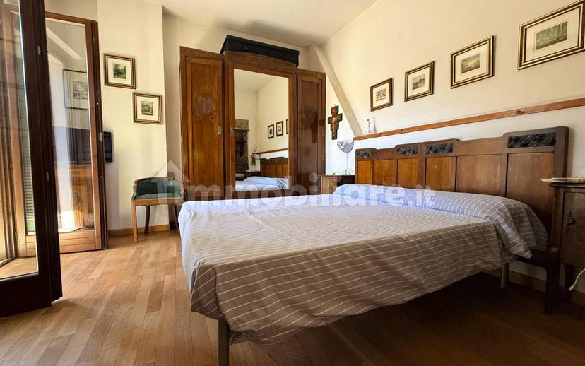 Villa unifamiliare, ottimo stato, 237 m², Oleggio Castello — foto 14 di 15