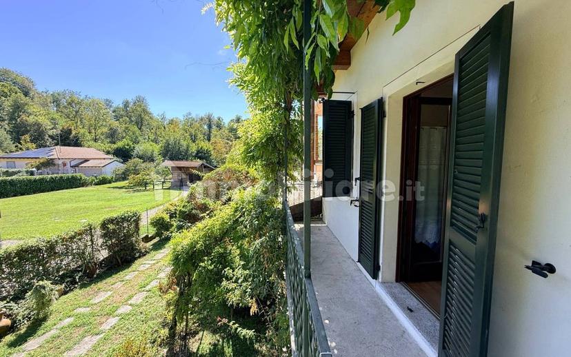 Villa unifamiliare, ottimo stato, 237 m², Oleggio Castello