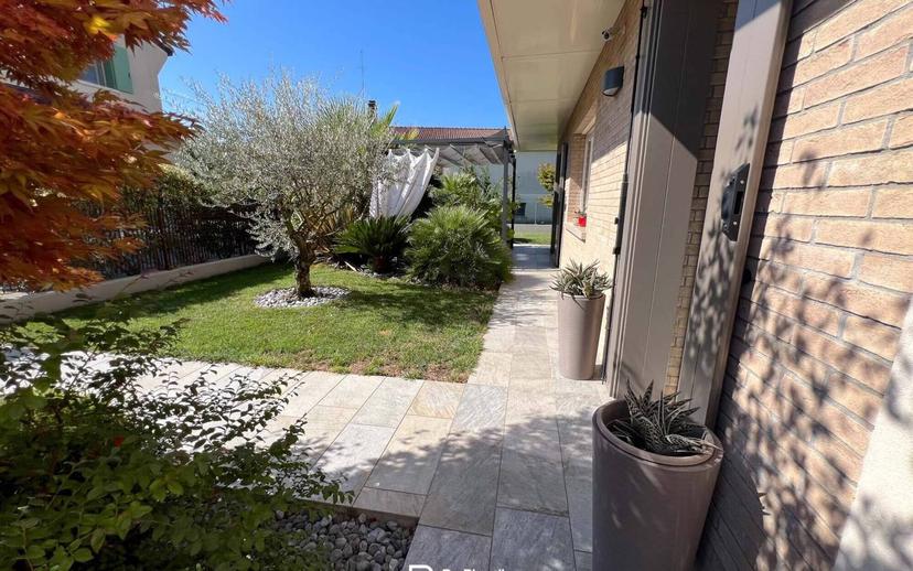 Villa bifamiliare vicolo Don Giovanni Soldera 4, Breda, Breda di Piave — foto 18 di 20