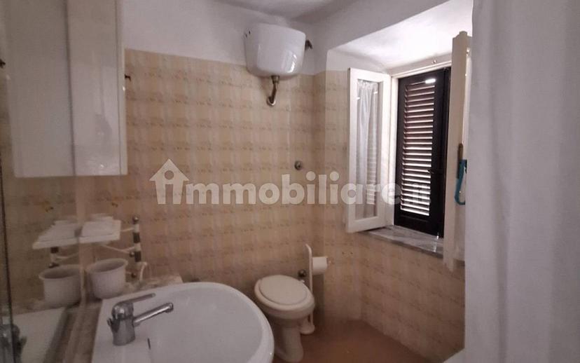 Trilocale via Umberto I, Centro, Sezze — foto 26 di 35