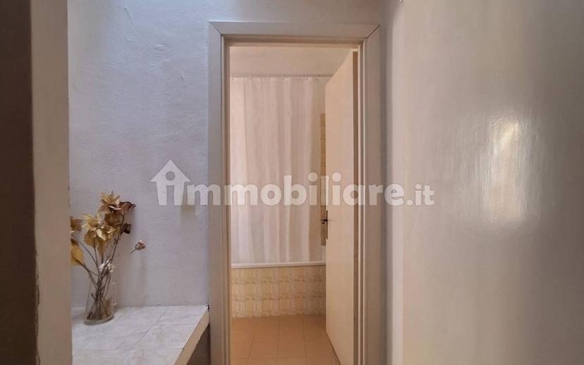 Trilocale via Umberto I, Centro, Sezze — foto 32 di 35