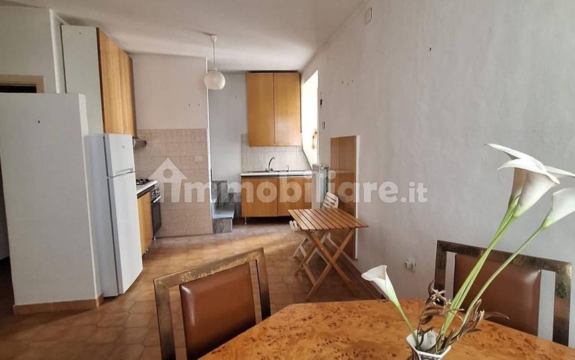 Trilocale via Umberto I, Centro, Sezze — foto 20 di 35