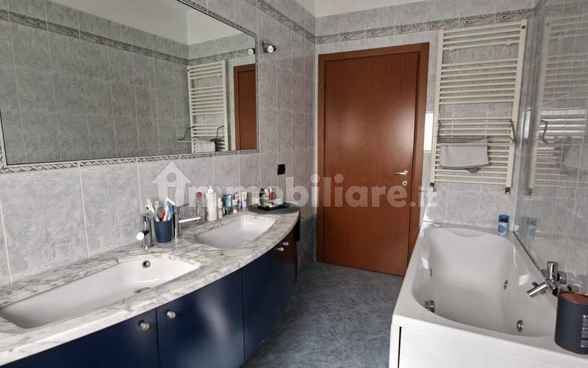 Villa unifamiliare, ottimo stato, 276 m², Frassinelle Polesine — foto 23 di 23