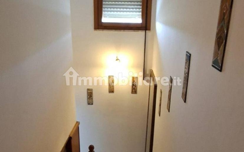 Villa unifamiliare, ottimo stato, 276 m², Frassinelle Polesine — foto 6 di 23