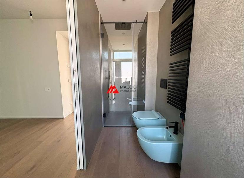 Appartamento via Giorgio Carrel, 10, Centro, Aosta — foto 14 di 29