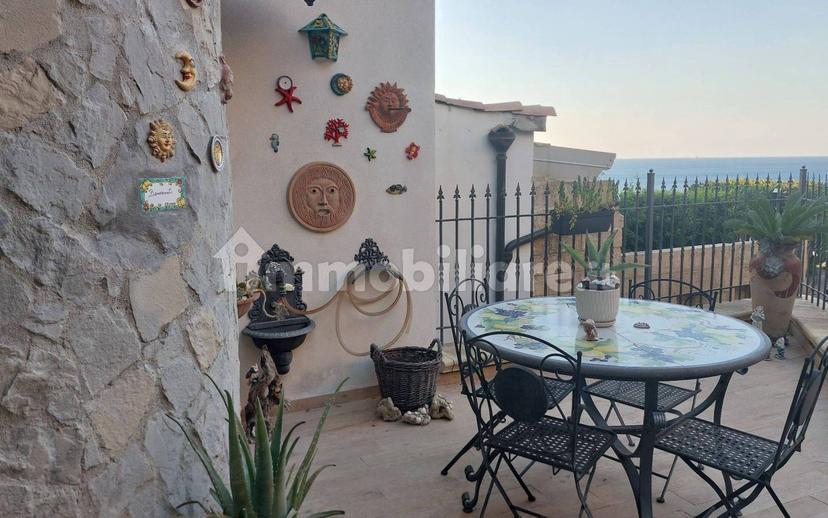 Bilocale viale Magna Grecia 100, Lungomare, Capocolonna, Crotone — foto 8 di 12