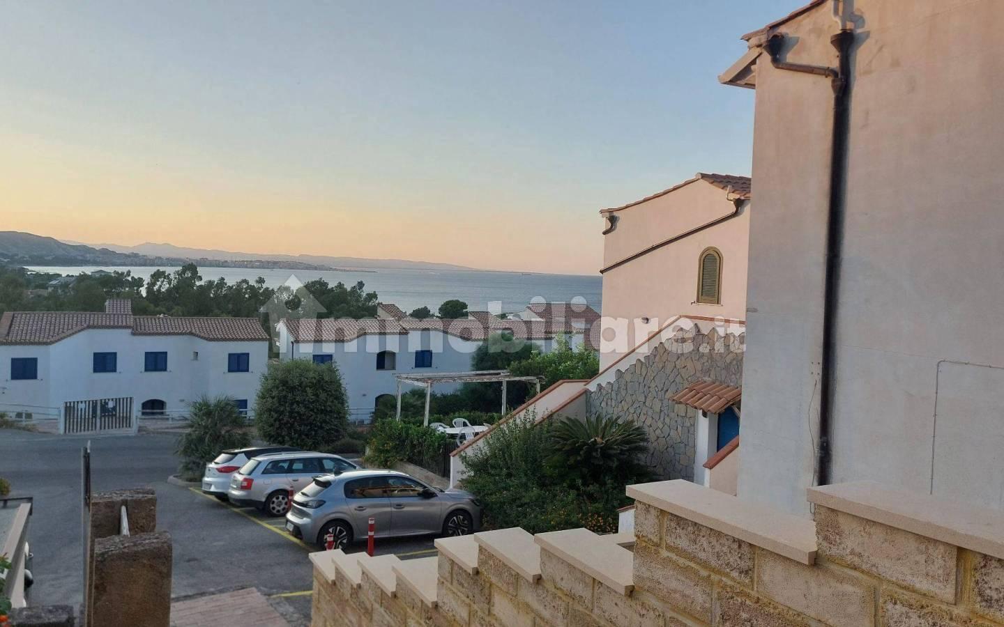Bilocale viale Magna Grecia 100, Lungomare, Capocolonna, Crotone