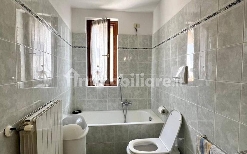 Trilocale via Duca d'Aosta, Centro, Albino — foto 4 di 28