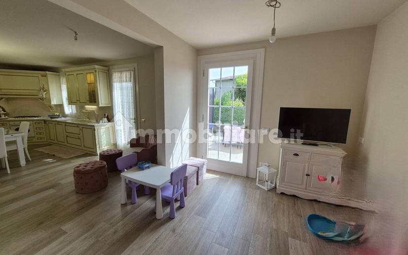 Villa a schiera via san salvatore, Castegnero Nanto — foto 2 di 21