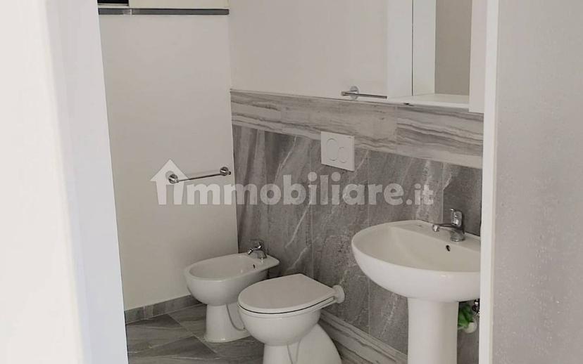 Bilocale via delle Cartiere, Villa Basilica — foto 2 di 10