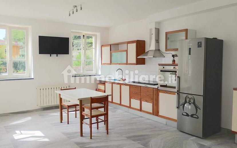 Bilocale Strada Provinciale delle Cartiere, Collodi, Ponte all'Abate, Monte a Pescia, Pescia — foto 7 di 10