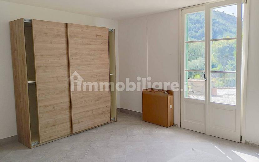 Bilocale Strada Provinciale delle Cartiere, Collodi, Ponte all'Abate, Monte a Pescia, Pescia — foto 8 di 10