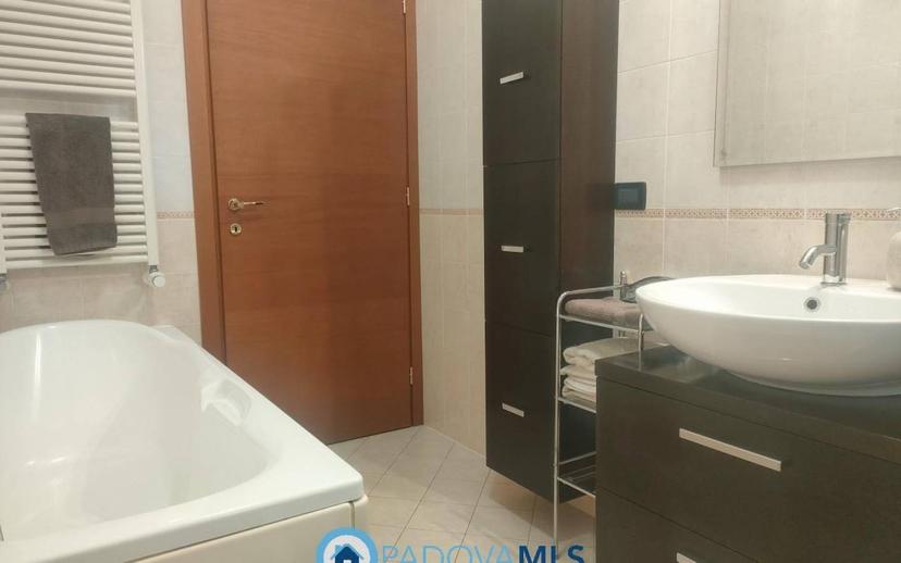 Quadrilocale via San Leopoldo, Noventa, Noventa Padovana — foto 6 di 24