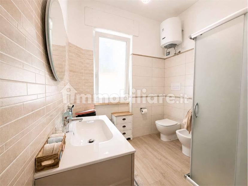 Trilocale ottimo stato, Lido Campomarino, Campomarino — foto 2 di 13