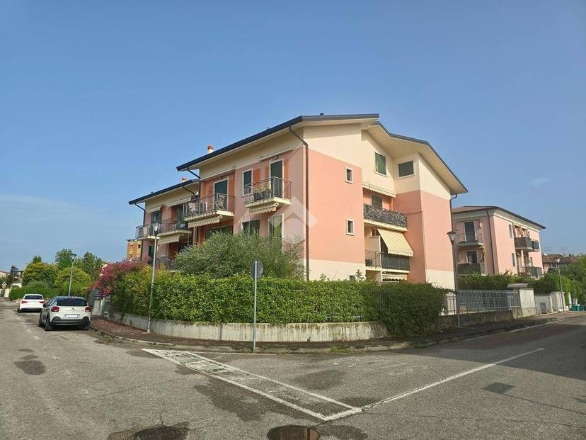 Trilocale via Rosa 29, Centro, Pescantina — foto 16 di 25