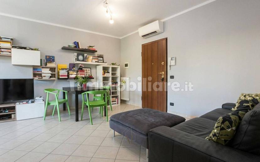 Trilocale via Serge Reggiani 22, Canali - Capriolo, Reggio Emilia — foto 2 di 22