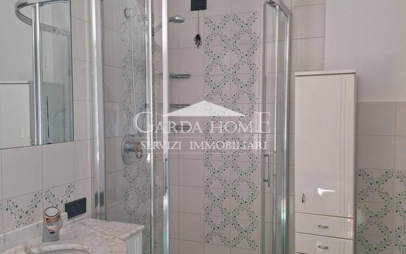 Villa bifamiliare via Ferruccio Lorenzini 7, Desenzanino, Desenzano del Garda — foto 30 di 38