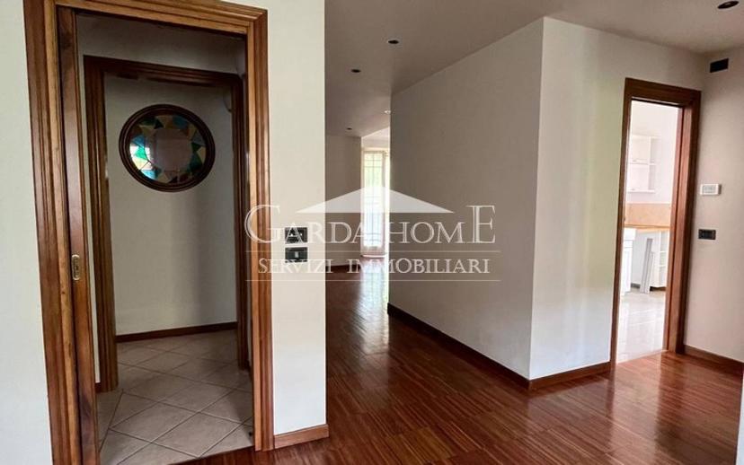 Villa bifamiliare via Ferruccio Lorenzini 7, Desenzanino, Desenzano del Garda — foto 28 di 38
