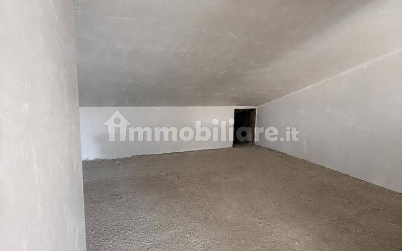 Villa bifamiliare via Romolo Carapacchi 43, Rieti — foto 8 di 28