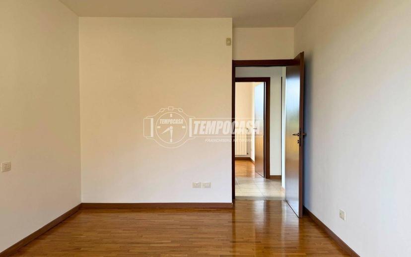 Trilocale via riva 19, Centro, Missaglia