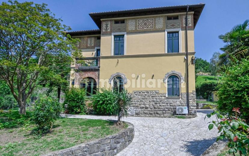 Villa unifamiliare via dei Fantoni, Centro, Solto Collina — foto 2 di 36