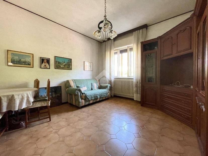Trilocale via Fratelli Bertolla 61, Porto Ceresio — foto 2 di 14