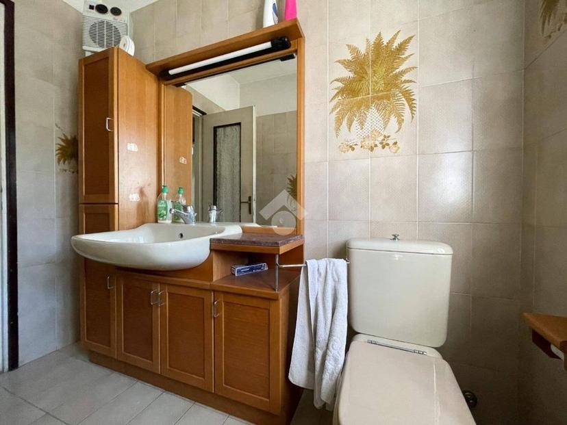 Trilocale via Fratelli Bertolla 61, Porto Ceresio — foto 3 di 14