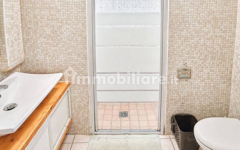 Monolocale viale Francesco Crispi 11, Via Ludovico, Corso Umberto I, Vittorio Emanuele, Ostuni — foto 2 di 9