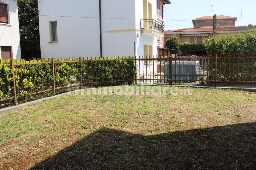 Villa a schiera 5 locali, buono stato, Centro, Fiesso Umbertiano — foto 3 di 16