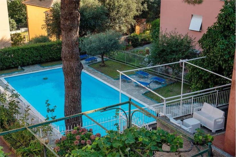 Trilocale via Marconi, 13, Centro, Arenzano — foto 5 di 28