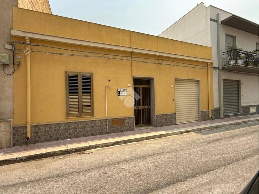 Terratetto unifamiliare via Pappalardo Canonico 17, Centro, Trapani — foto 8 di 24