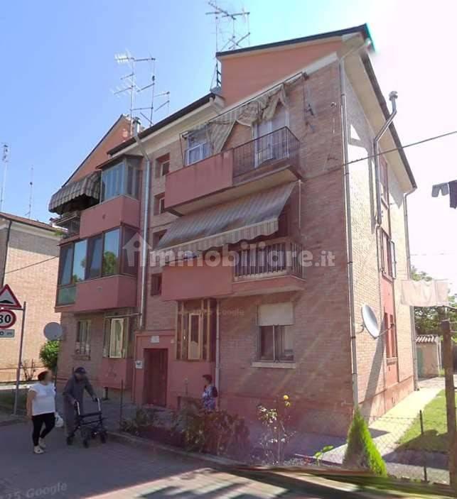 Quadrilocale via Bentivoglio , 59, Padova - Barco, Ferrara