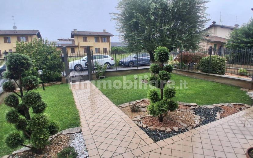 Quadrilocale via degli Antegnati, Castrezzato — foto 18 di 33