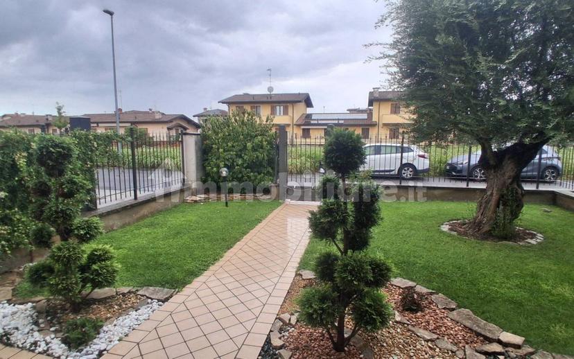 Quadrilocale via degli Antegnati, Castrezzato — foto 23 di 33