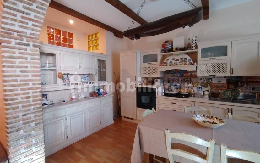 Appartamento ottimo stato, su più livelli, Centro, Santa Venerina — foto 2 di 22