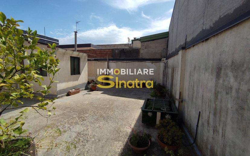 Terratetto plurifamiliare via Vincenzo Bellini 88, Paternò — foto 20 di 94