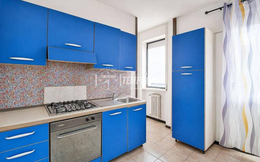 Bilocale buono stato, secondo piano, Galliate — foto 6 di 27