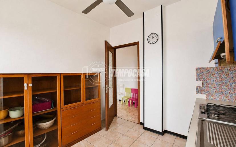 Bilocale buono stato, secondo piano, Galliate — foto 13 di 27