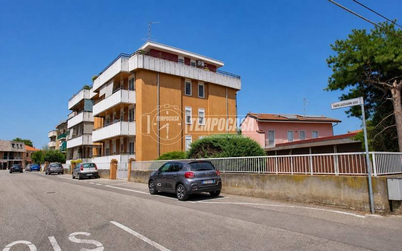 Bilocale buono stato, secondo piano, Galliate — foto 18 di 27