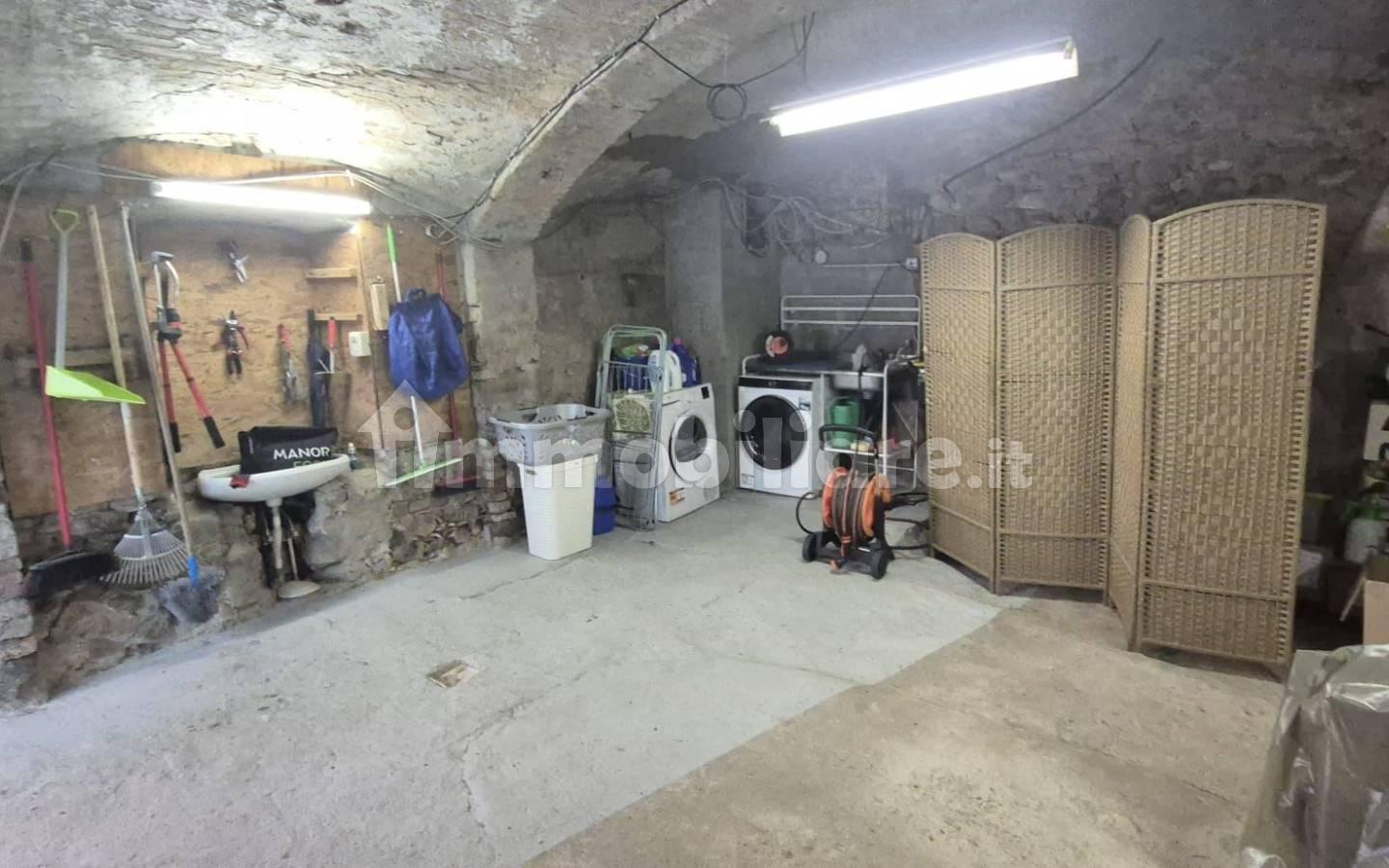 Appartamento in villa via Mulini 17, Mulini, Uggiate con Ronago
