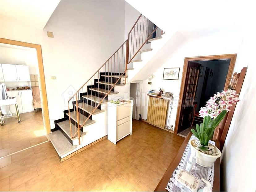 Terratetto unifamiliare 303 m², buono stato, Vargo, Stazzano — foto 9 di 65