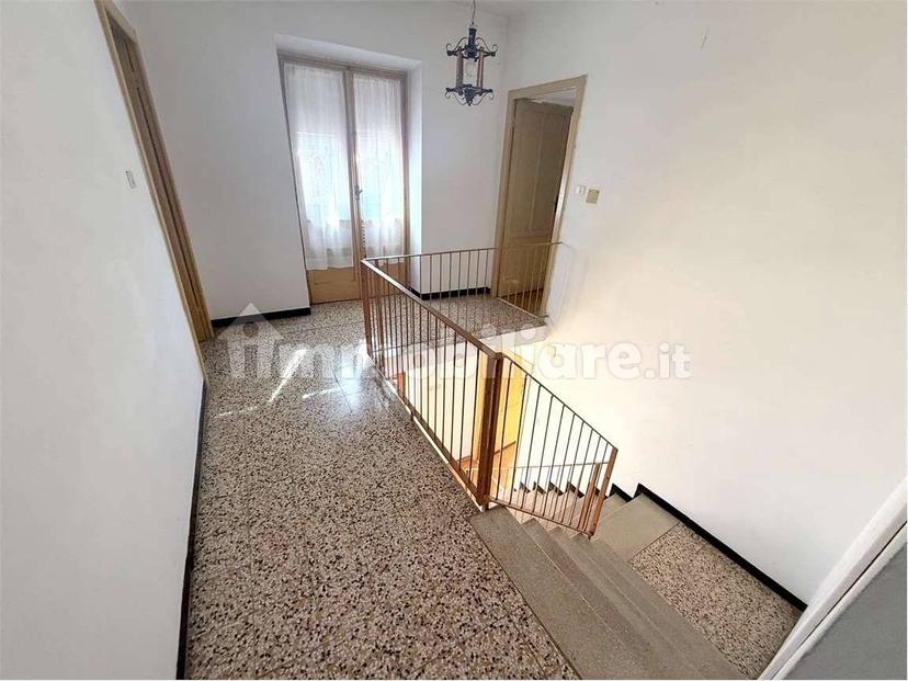 Terratetto unifamiliare 303 m², buono stato, Vargo, Stazzano — foto 22 di 65