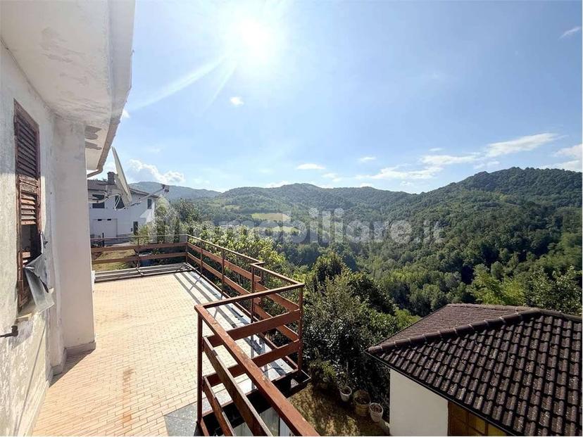 Terratetto unifamiliare 303 m², buono stato, Vargo, Stazzano — foto 30 di 65