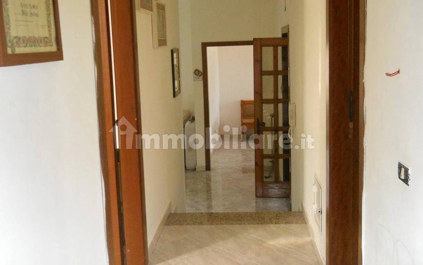 Appartamento via Giovanni Bovio 2, Acquaviva delle Fonti — foto 9 di 39