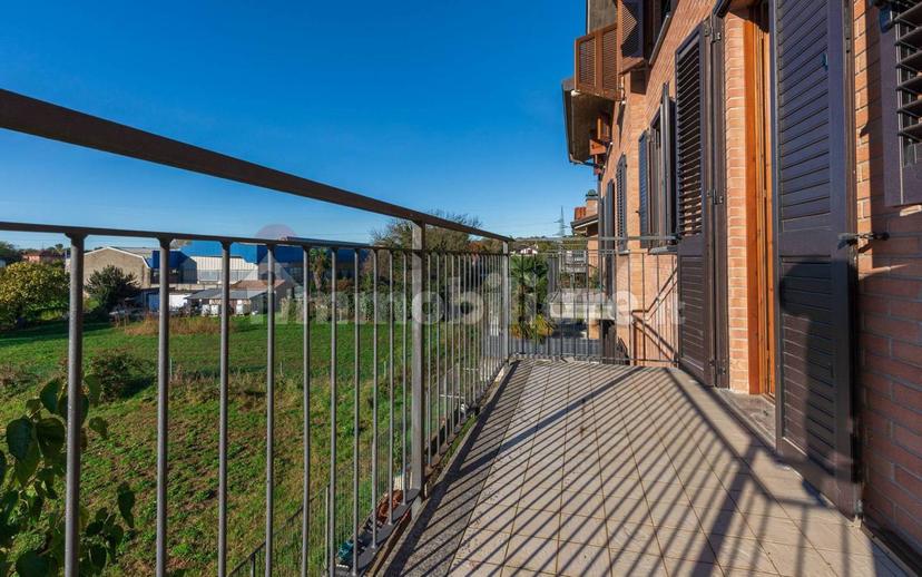 Quadrilocale ottimo stato, primo piano, Lonate Ceppino — foto 9 di 19